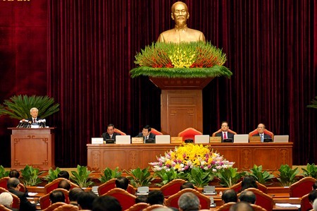 В Ханое прошёл второй день работы пленума ЦК Компартии Вьетнама 11-го созыва - ảnh 1